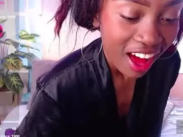 Dahyan_ from Chaturbate