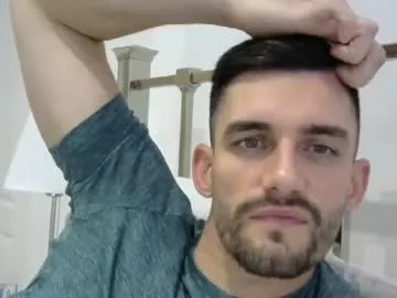 Dannyk1990 from Chaturbate