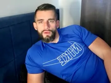 Dannyk1990 from Chaturbate