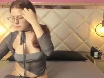 daphne_and_roger from Chaturbate is Freechat