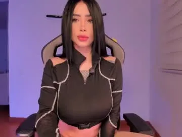 Dinaoneg from Chaturbate