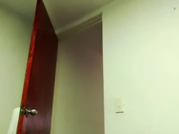 Dualdoflow from Chaturbate