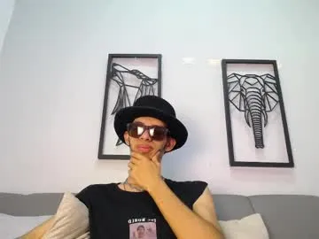dylan_scotts from Chaturbate is Freechat