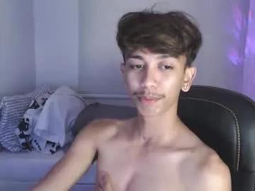 Ebony_fuckboy from Chaturbate