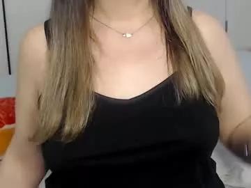 eelena4kiss from Chaturbate