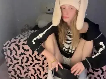 ellieluvs from Chaturbate is Freechat