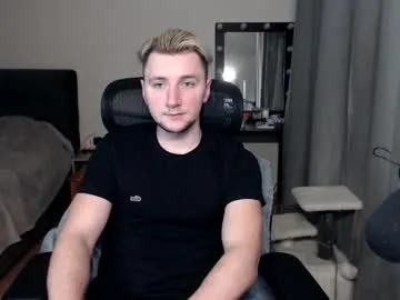 elvin_vaenight from Chaturbate is Freechat