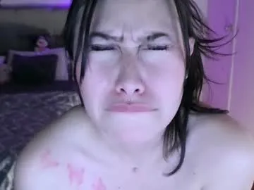 emily_swan_04 from Chaturbate is Freechat