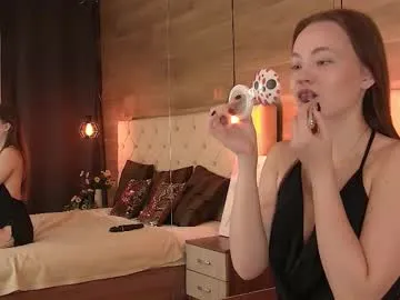 Girls: try live performances with matured performers, from dancing to quirks, in a variety of beautiful sex cams.