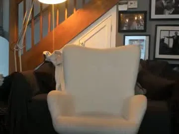 englishcouple81 from Chaturbate is Freechat