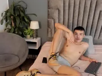 eros_mancini from Chaturbate is Freechat