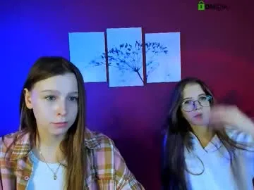 esme_moore_ from Chaturbate is Freechat