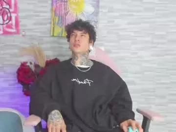 Ethan_sykes from Chaturbate