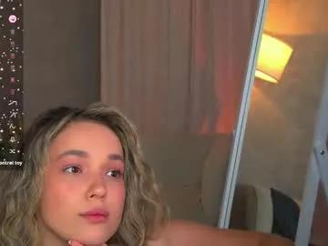 Eviegreens from Chaturbate