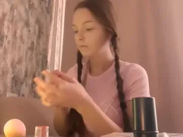 Farahmantifel from Chaturbate