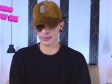 franvill_trato from Chaturbate is Freechat