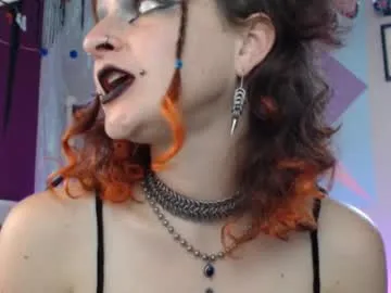 Friskyflowers from Chaturbate