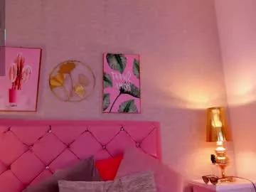ginger_violetta from Chaturbate