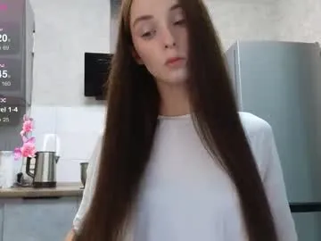 Golden_bag from Chaturbate