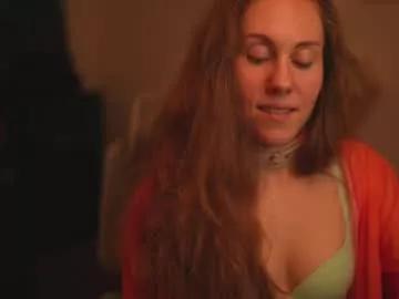 Hahayessihaveone from Chaturbate