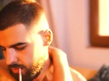 Hairyrobxxx from Chaturbate