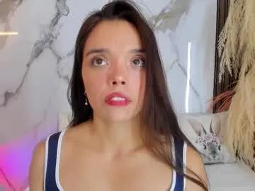 Hannahill69 from Chaturbate
