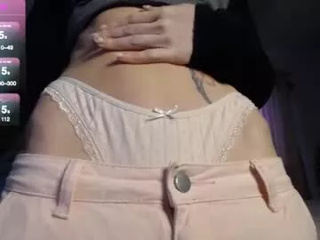 Harleyrebz from Chaturbate