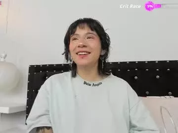 Hey_noraly from Chaturbate