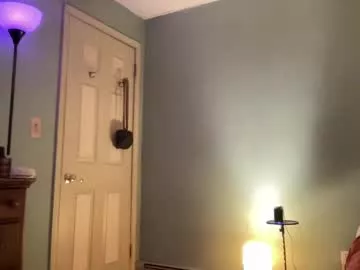 Holly23hopefull from Chaturbate