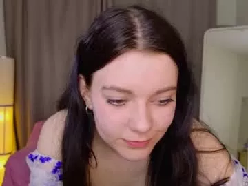 Holly_kittenss from Chaturbate