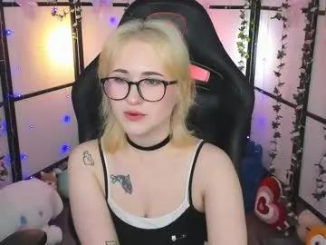 honey_moth from Chaturbate is Freechat