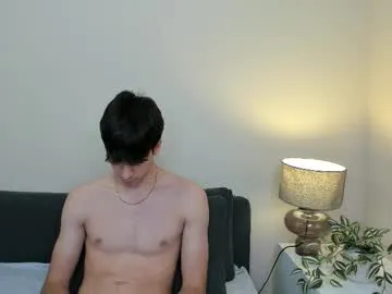 hotflirtyfella from Chaturbate is Freechat