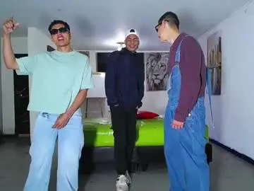 Girls: try live performances with matured performers, from dancing to quirks, in a variety of beautiful sex cams.