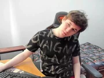 iliaskrislove from Chaturbate