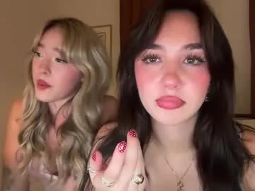 Girls: try live performances with matured performers, from dancing to quirks, in a variety of beautiful sex cams.