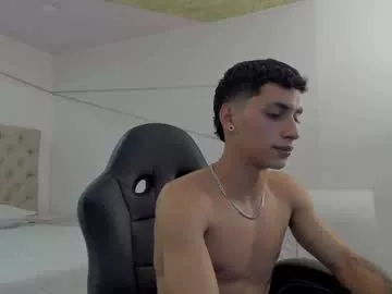 Jhoanleandro from Chaturbate