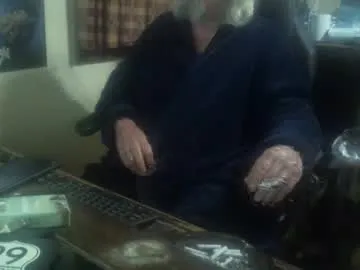 justmeohio from Chaturbate is Freechat