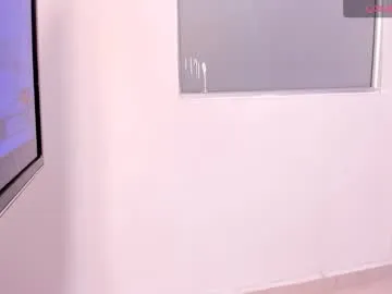 karola_cute_ from Chaturbate is Freechat