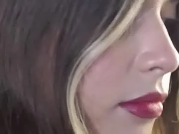 Girls: try live performances with matured performers, from dancing to quirks, in a variety of beautiful sex cams.