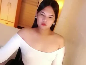 Kayleepinay from Chaturbate