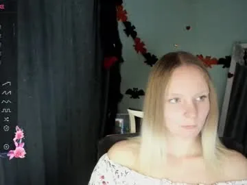 kelly_lly from Chaturbate is Freechat