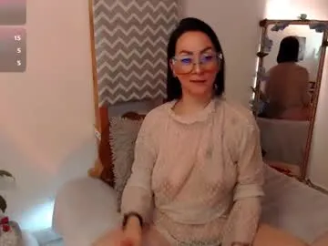 kiara_bermont from Chaturbate is Freechat