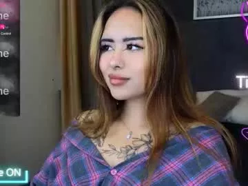 Kim_brownie from Chaturbate