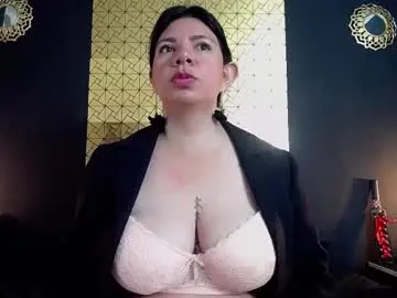 Kinkyy_mom from Chaturbate