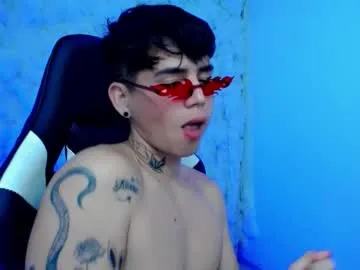 kiss_whitee from Chaturbate is Freechat