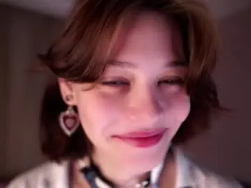 Krissyhei from Chaturbate