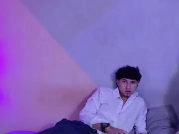 laura_and_kevin from Chaturbate is Freechat