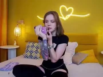 lessysweety from Chaturbate