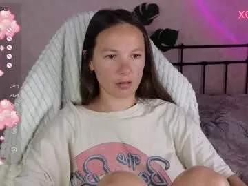 Lil_luna_x from Chaturbate