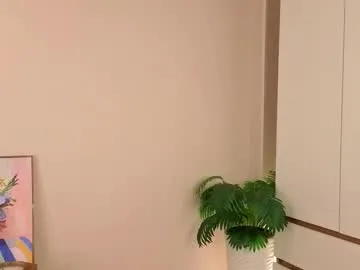 linaage from Chaturbate is Freechat